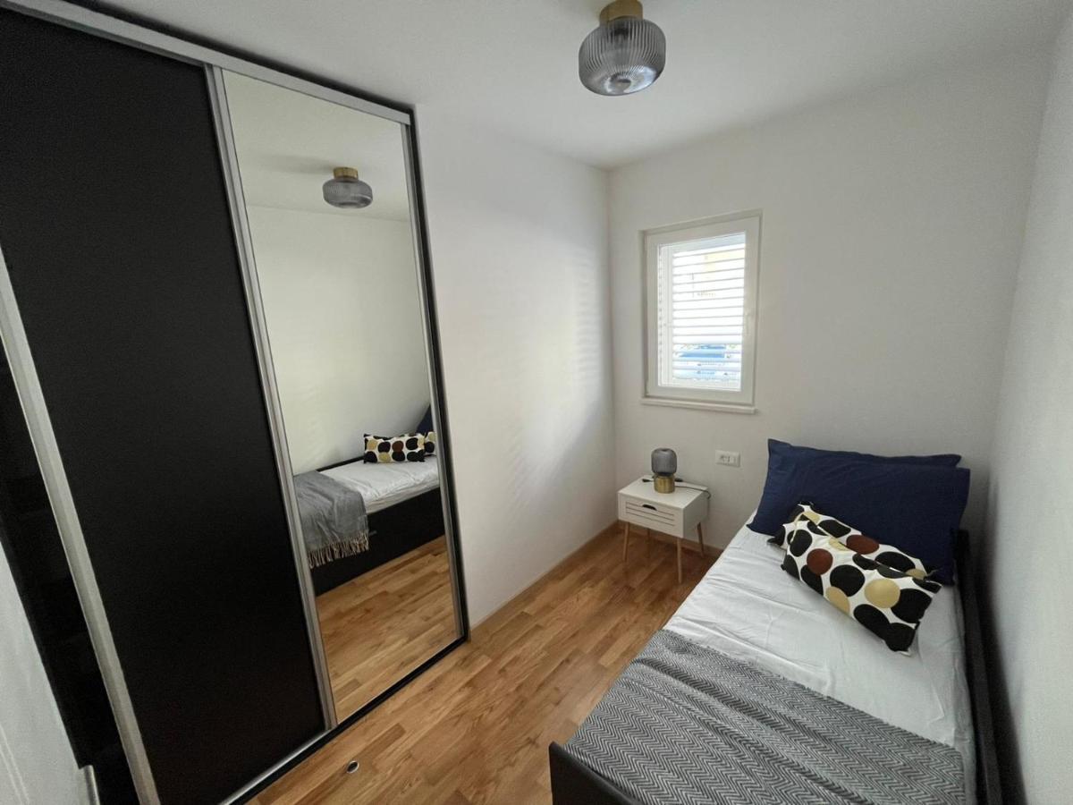 Apartman J&M Makarska Bagian luar foto